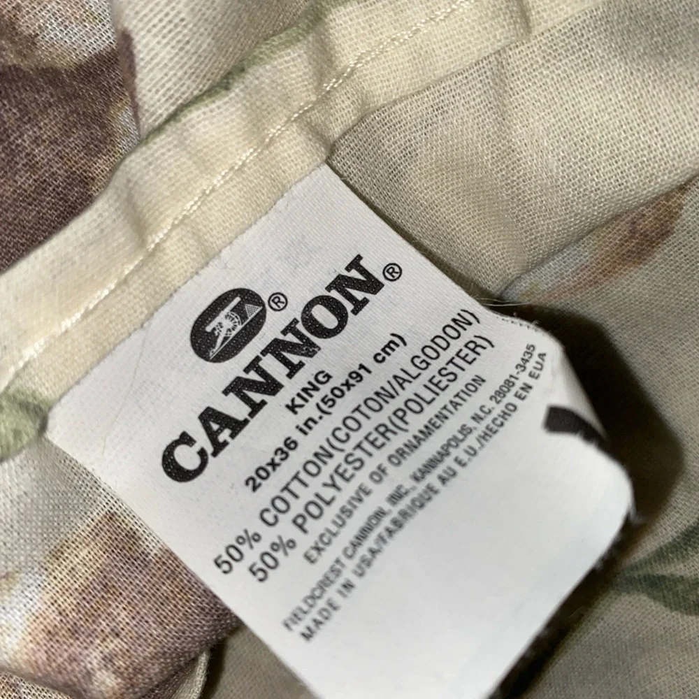 Vintage Cannon Standard Pillow Shams Floral Cottage Shabby Set (2)‎ USA Made